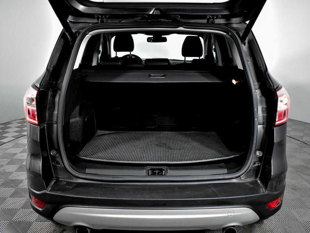 Купить Ford Kuga с пробегом. Фото: #19