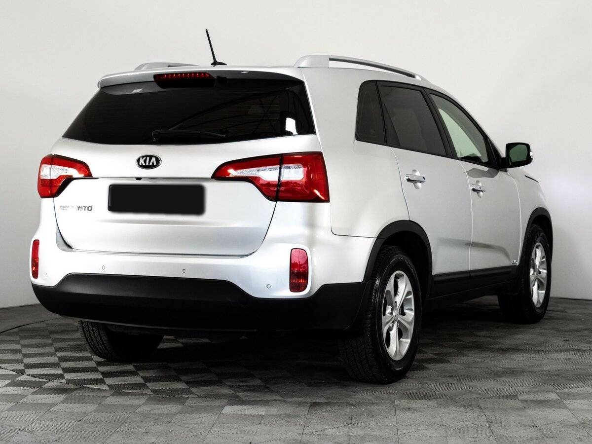 Купить Kia Sorento с пробегом. Фото: #3
