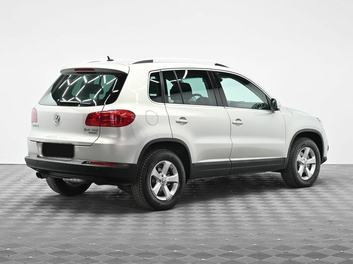 Купить Volkswagen Tiguan с пробегом. Фото: #3