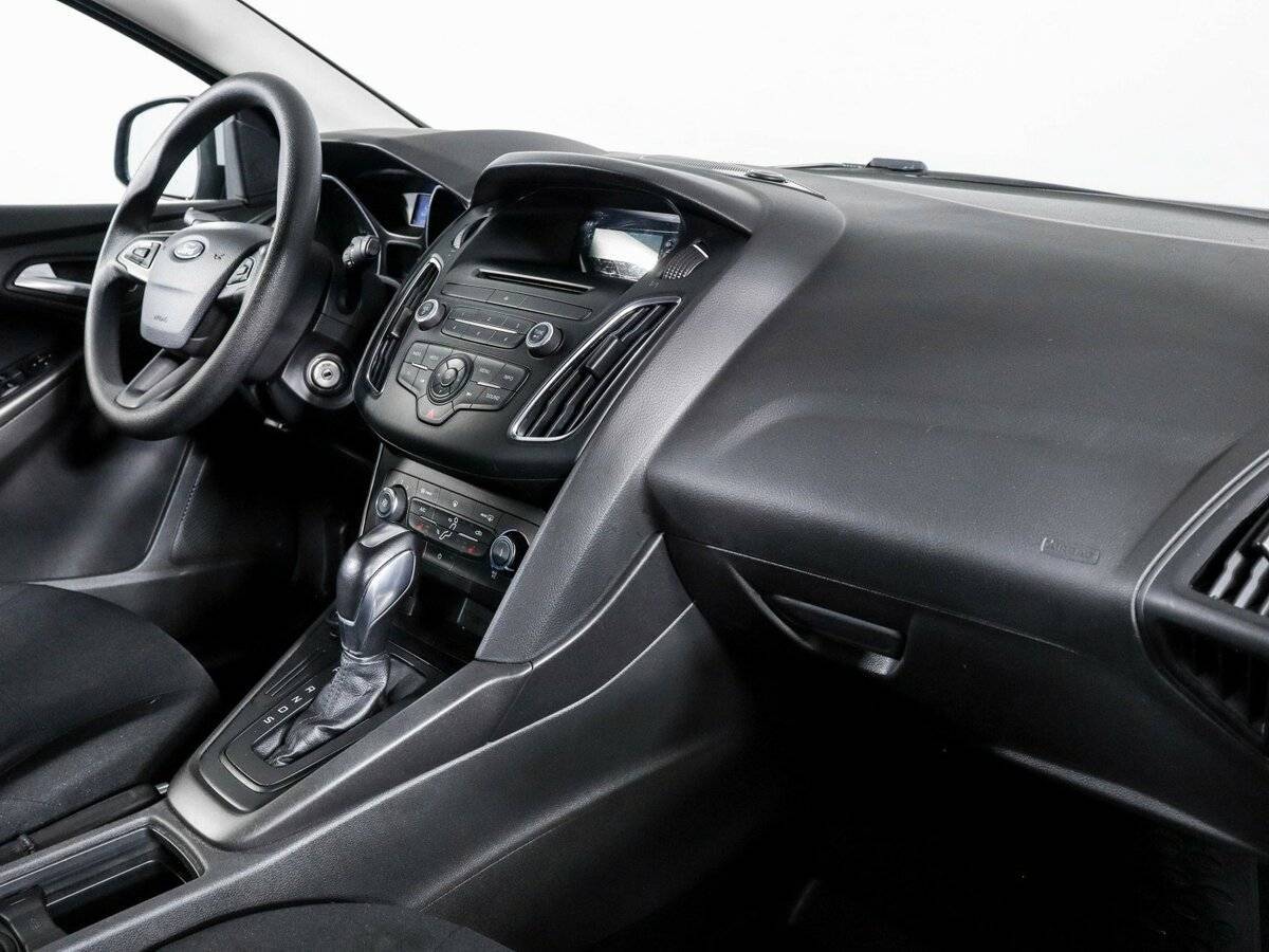 Купить Ford Focus с пробегом. Фото: #8