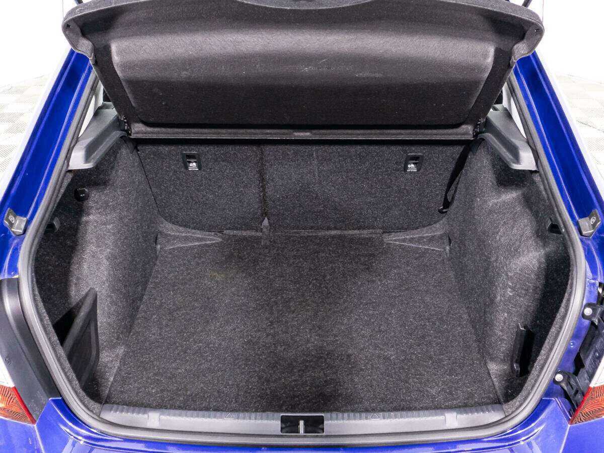 Купить Skoda Rapid с пробегом. Фото: #14