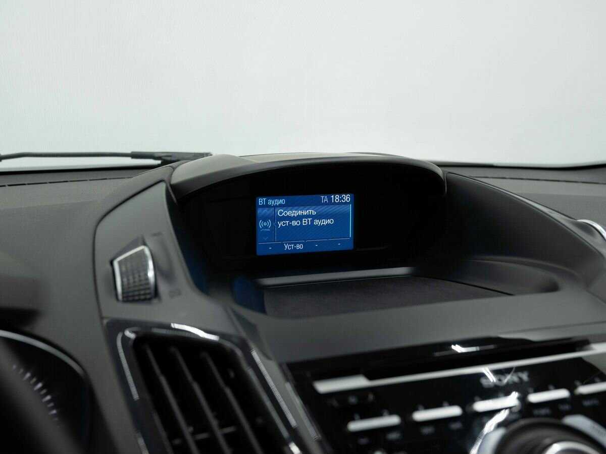 Купить Ford Kuga с пробегом. Фото: #20