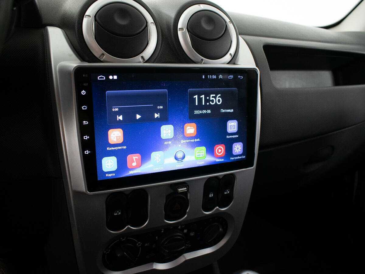 Купить Renault Sandero с пробегом. Фото: #11