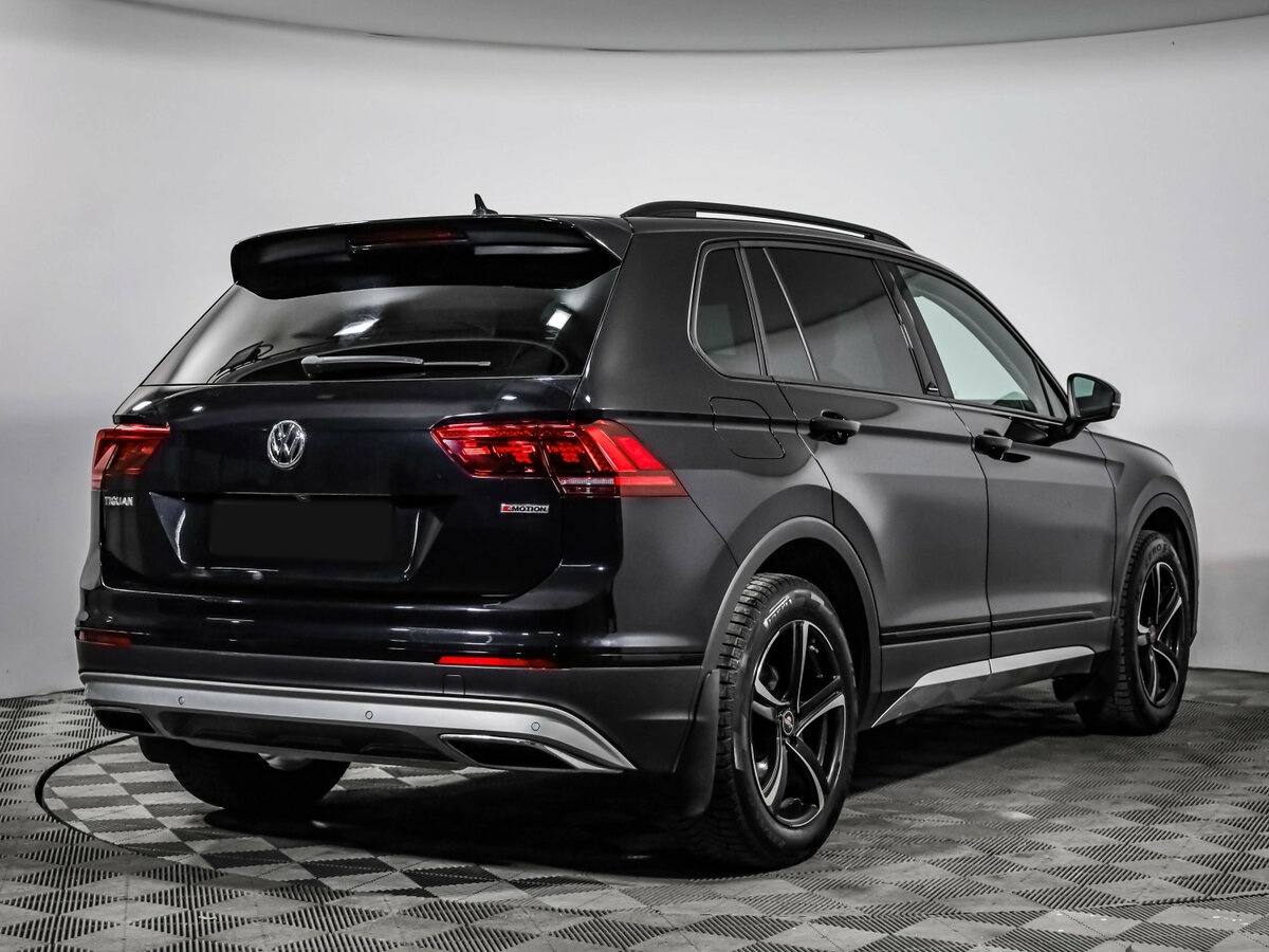 Купить Volkswagen Tiguan с пробегом. Фото: #4