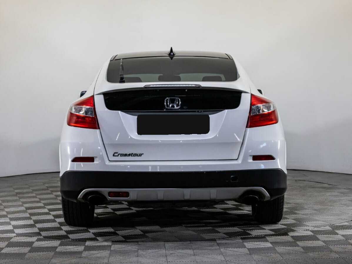 Купить Honda Crosstour с пробегом. Фото: #4