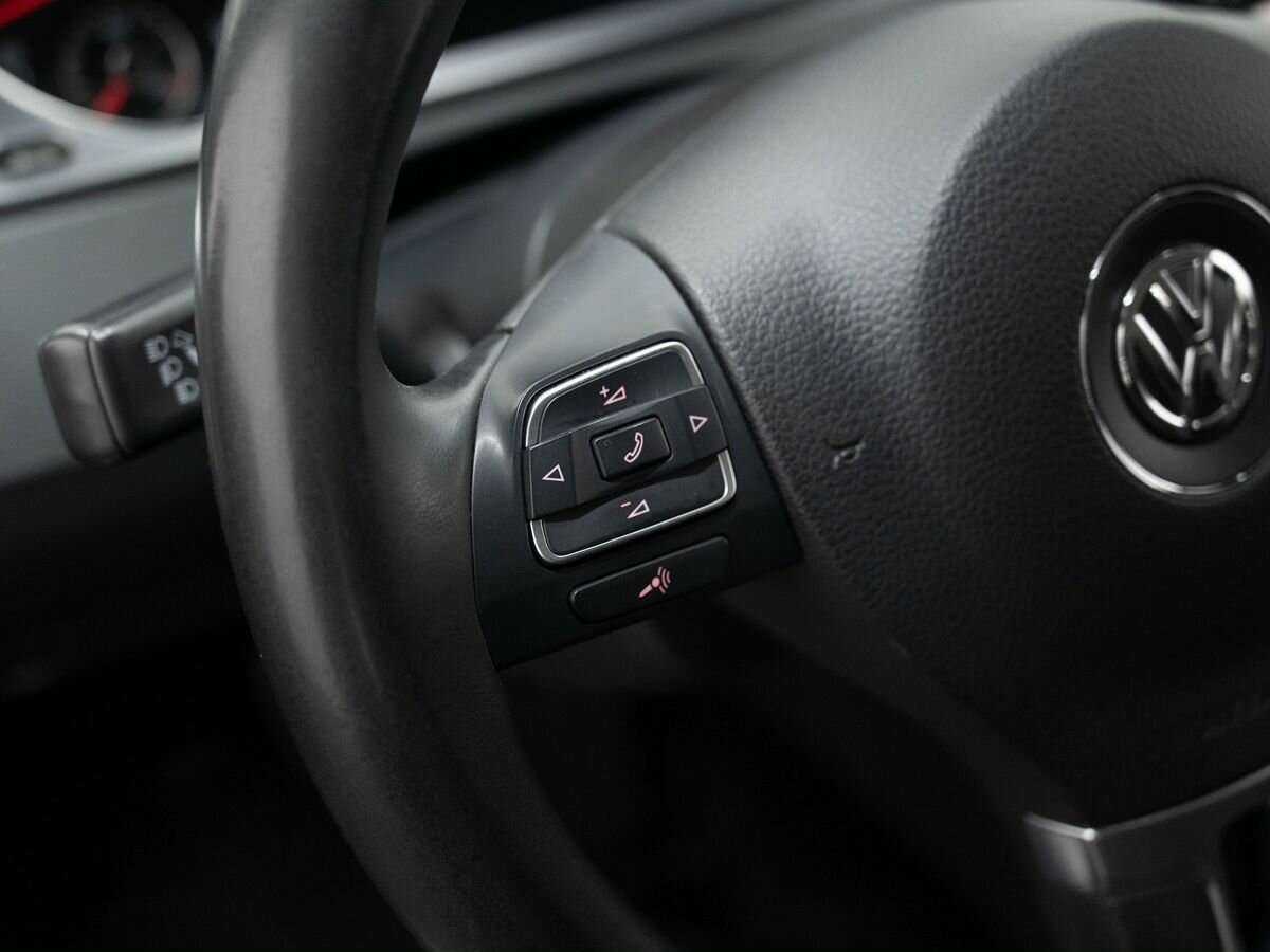 Купить Volkswagen Passat CC с пробегом. Фото: #18