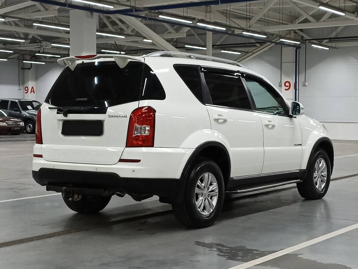 Купить SsangYong Rexton с пробегом. Фото: #4