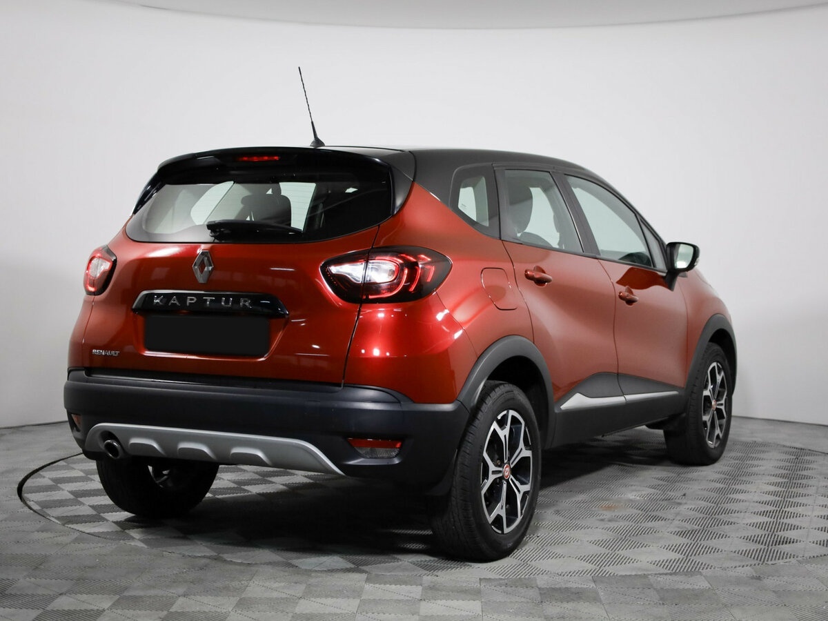 Купить Renault Kaptur с пробегом. Фото: #5