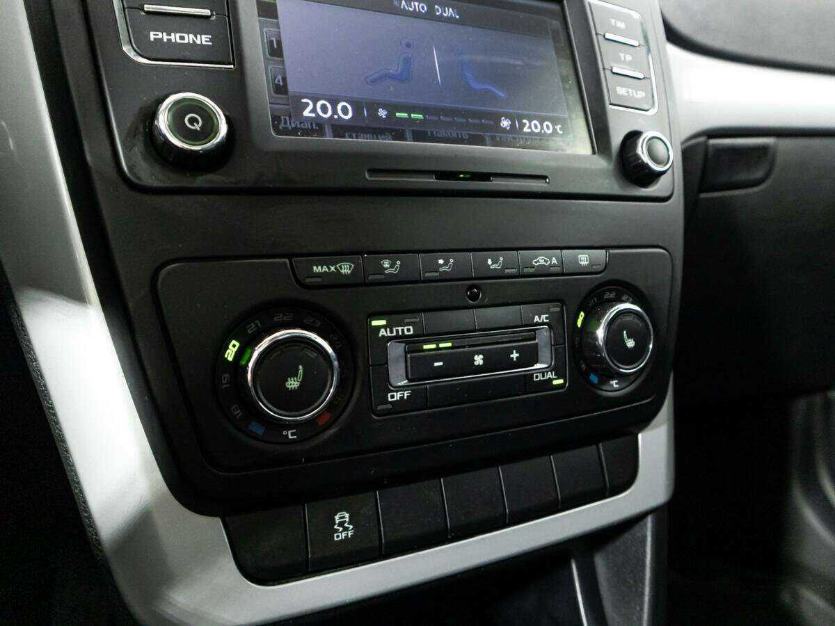 Купить Skoda Yeti с пробегом. Фото: #15