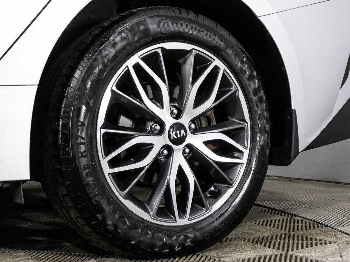 Купить Kia K5 с пробегом. Фото: #20