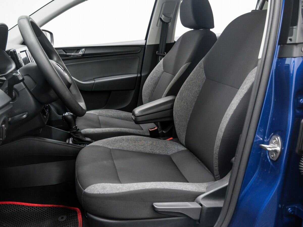 Купить Skoda Rapid с пробегом. Фото: #14