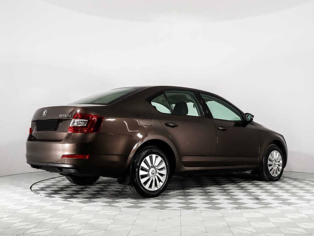 Купить Skoda Octavia с пробегом. Фото: #4