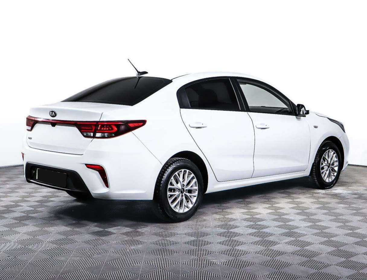 Купить Kia Rio с пробегом. Фото: #4