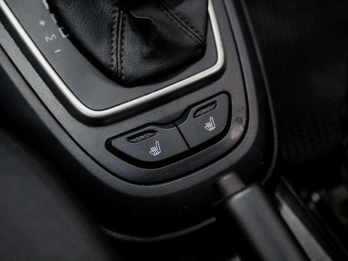 Купить Lada (ВАЗ) Vesta с пробегом. Фото: #13