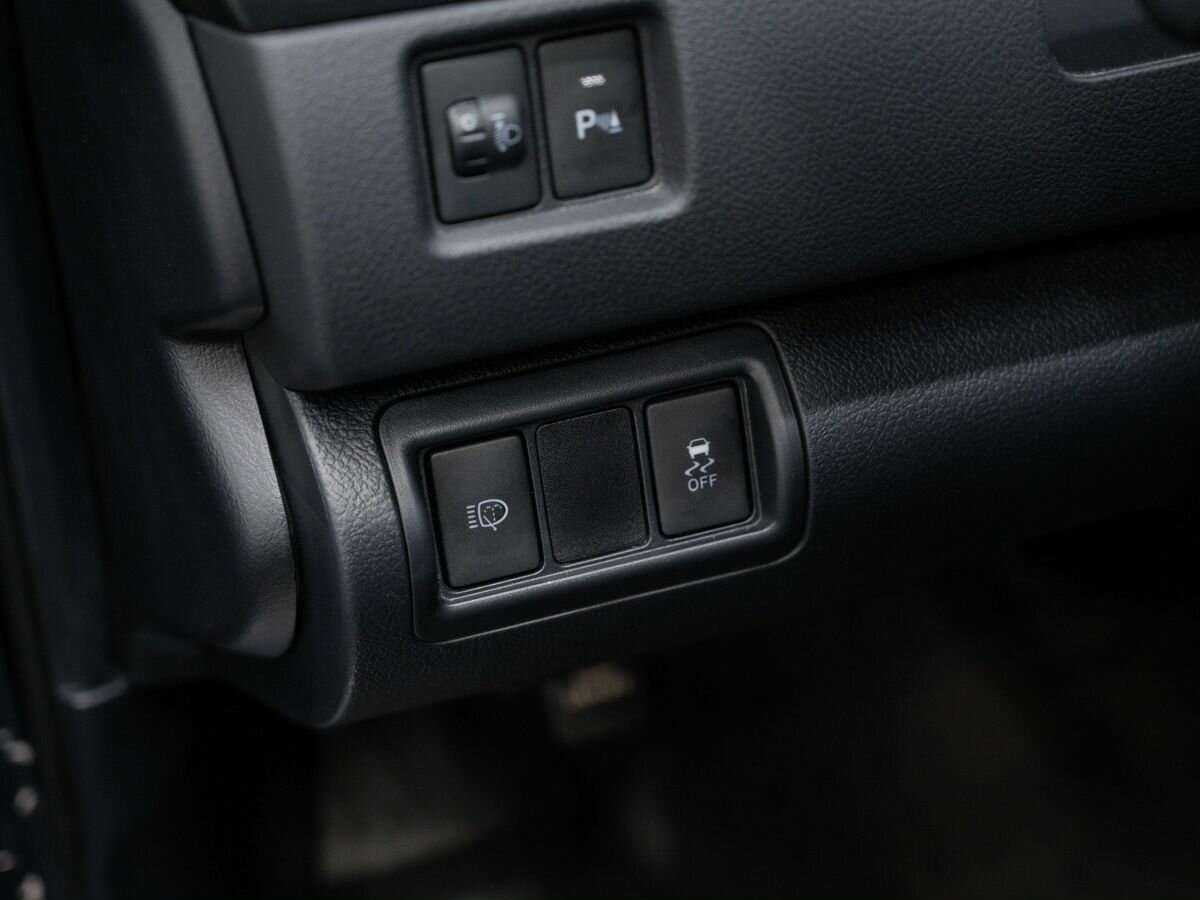 Купить Toyota Camry с пробегом. Фото: #19