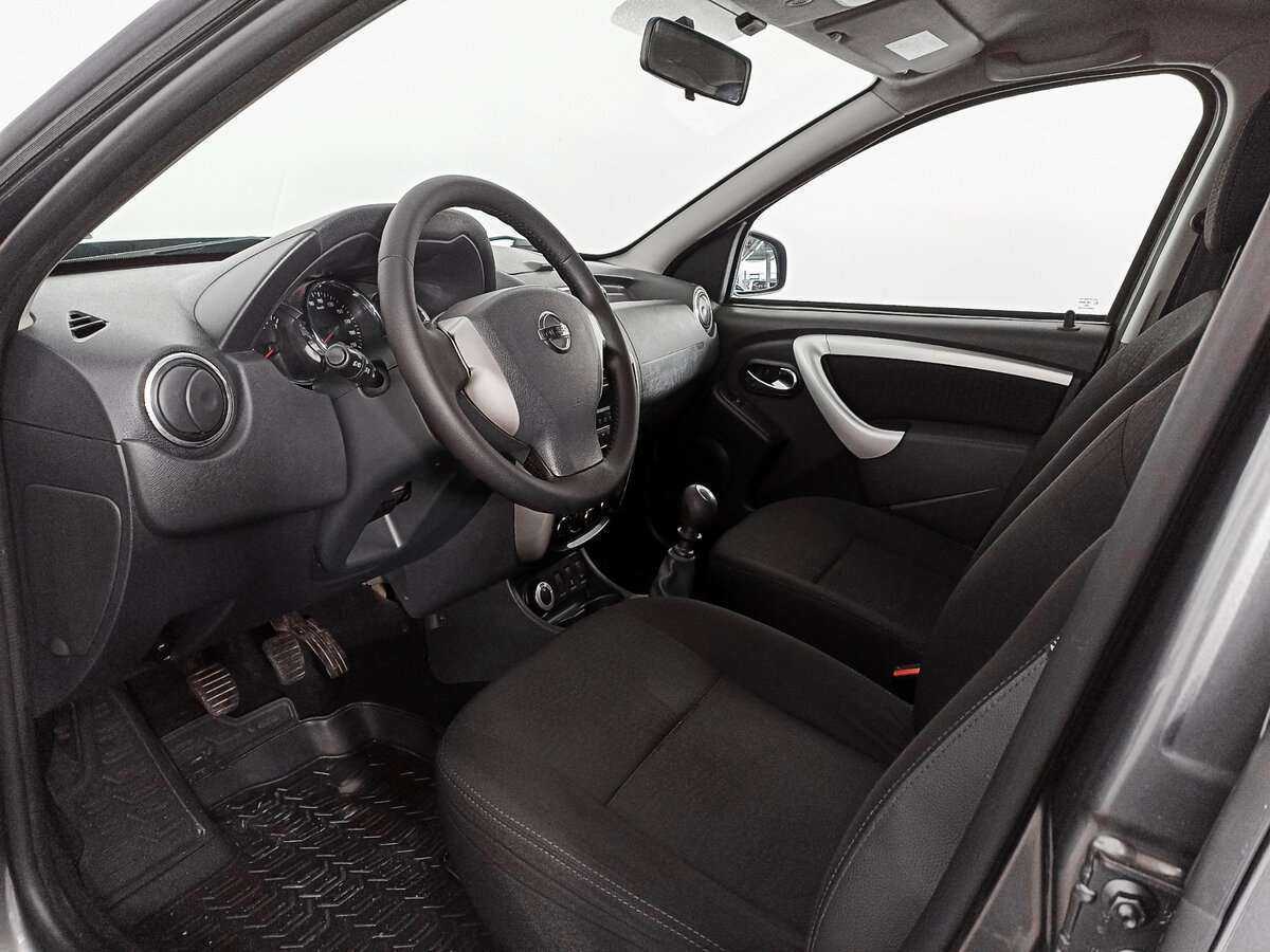 Купить Nissan Terrano с пробегом. Фото: #13