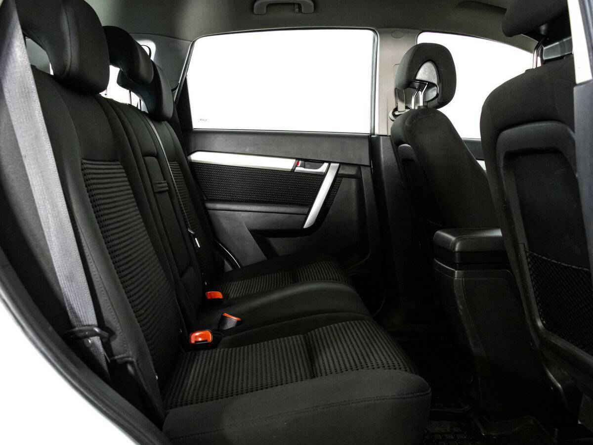 Купить Chevrolet Captiva с пробегом. Фото: #11