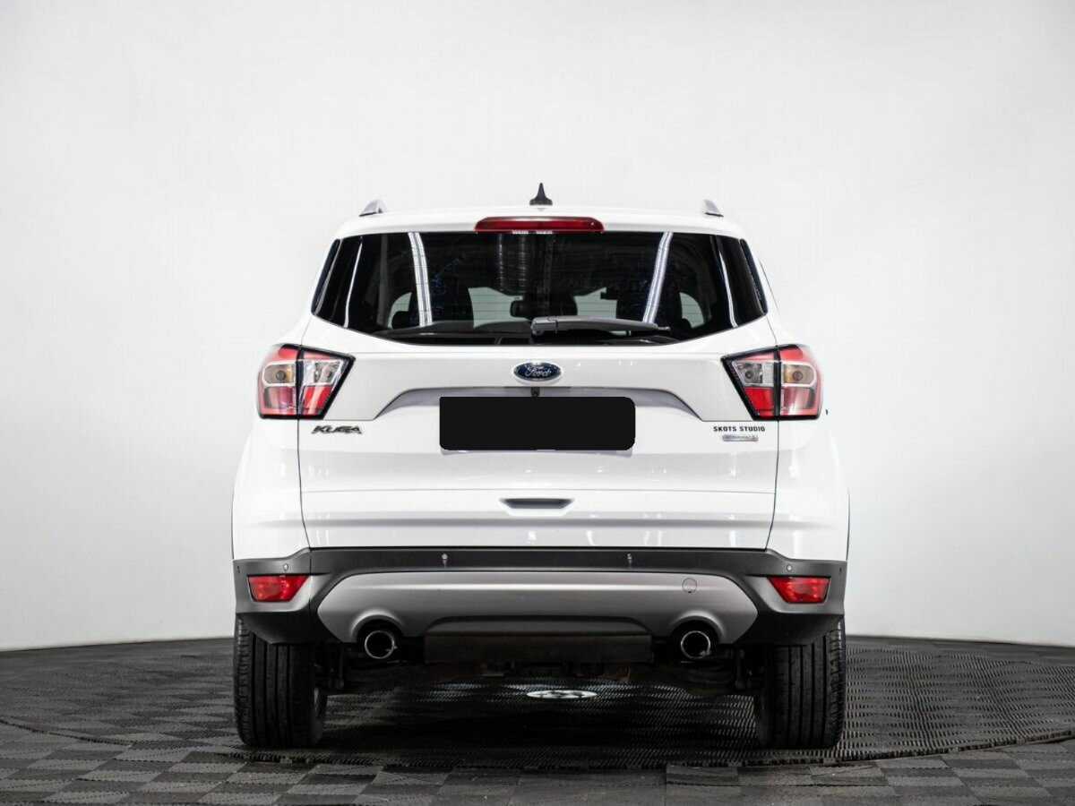 Купить Ford Kuga с пробегом. Фото: #4