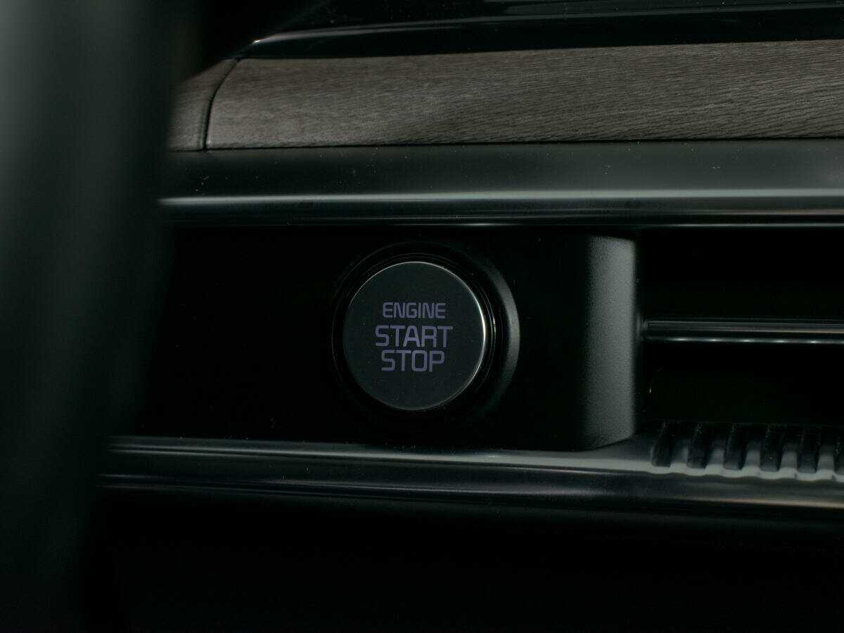 Купить Kia K5 с пробегом. Фото: #17