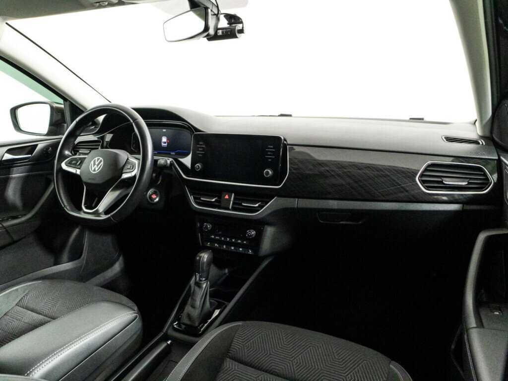 Купить Volkswagen Polo с пробегом. Фото: #8