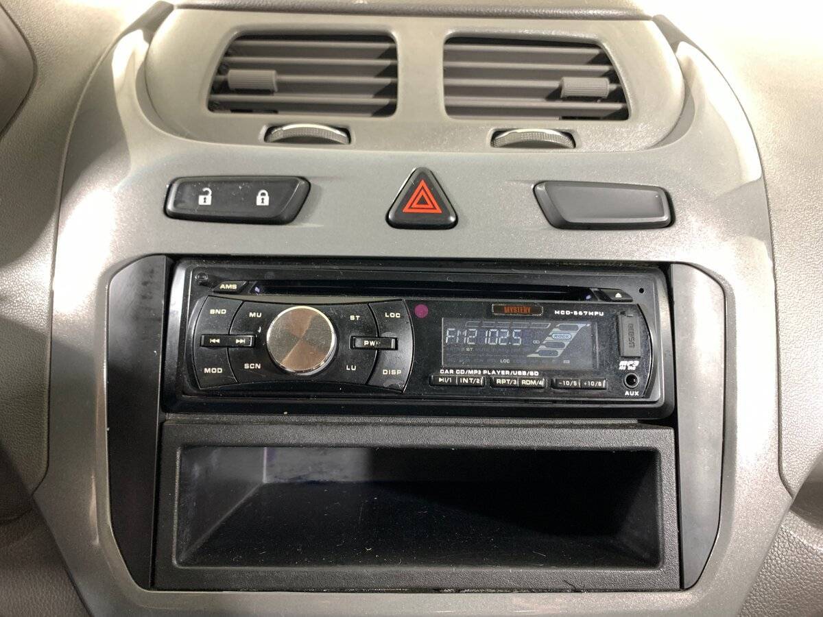 Купить Chevrolet Cobalt с пробегом. Фото: #14