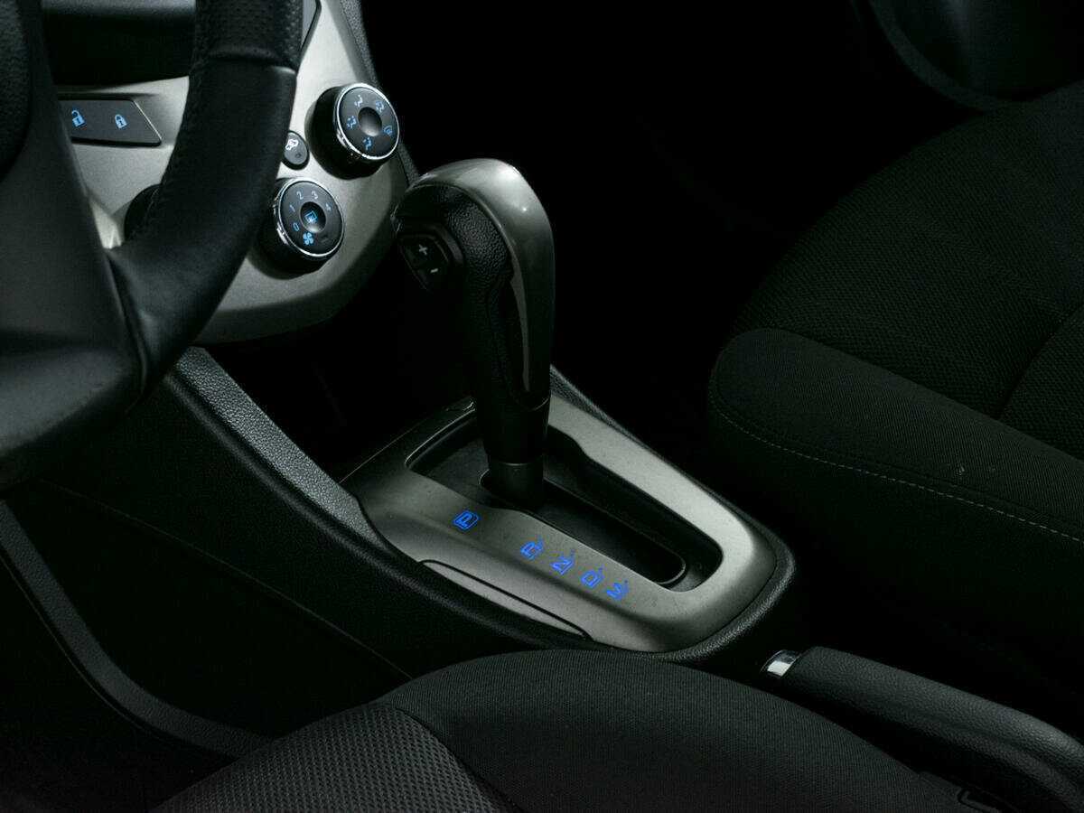 Купить Chevrolet Aveo с пробегом. Фото: #13