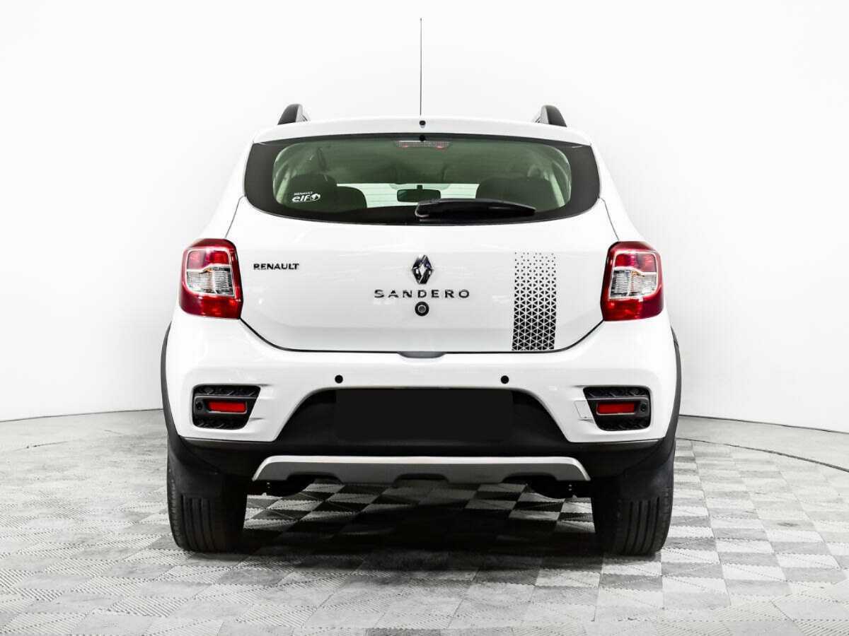 Купить Renault Sandero с пробегом. Фото: #4