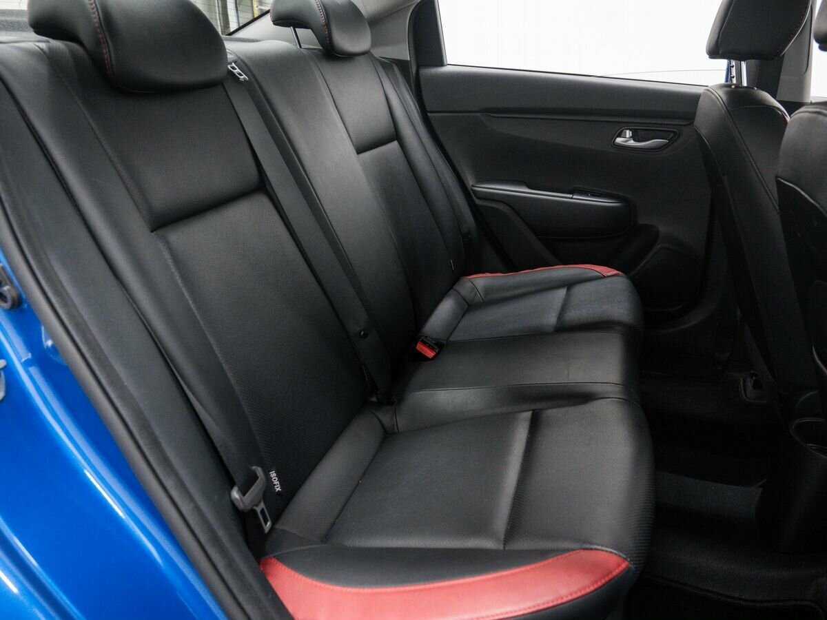 Купить Kia Rio с пробегом. Фото: #8