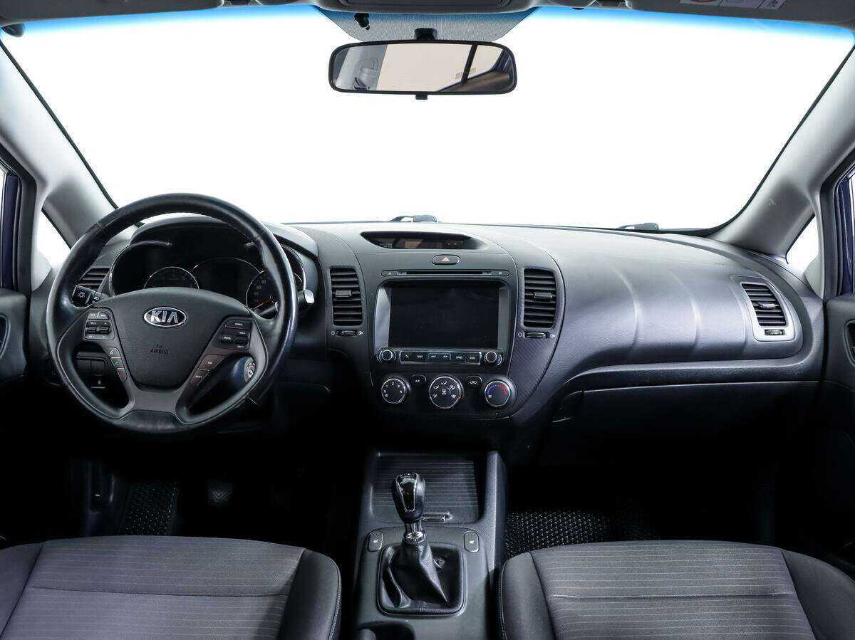 Купить Kia Cerato с пробегом. Фото: #9