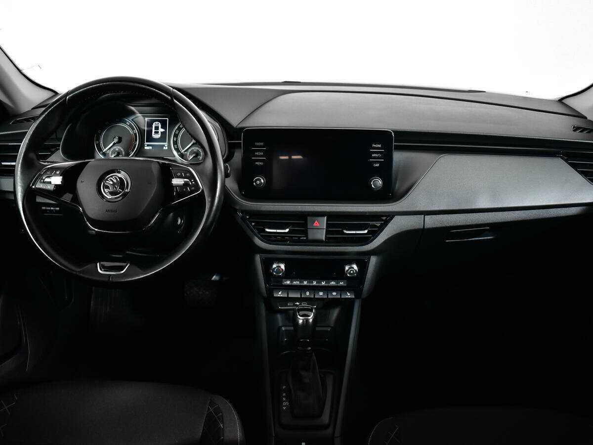 Купить Skoda Rapid с пробегом. Фото: #11