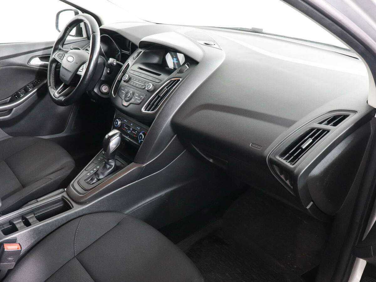 Купить Ford Focus с пробегом. Фото: #8