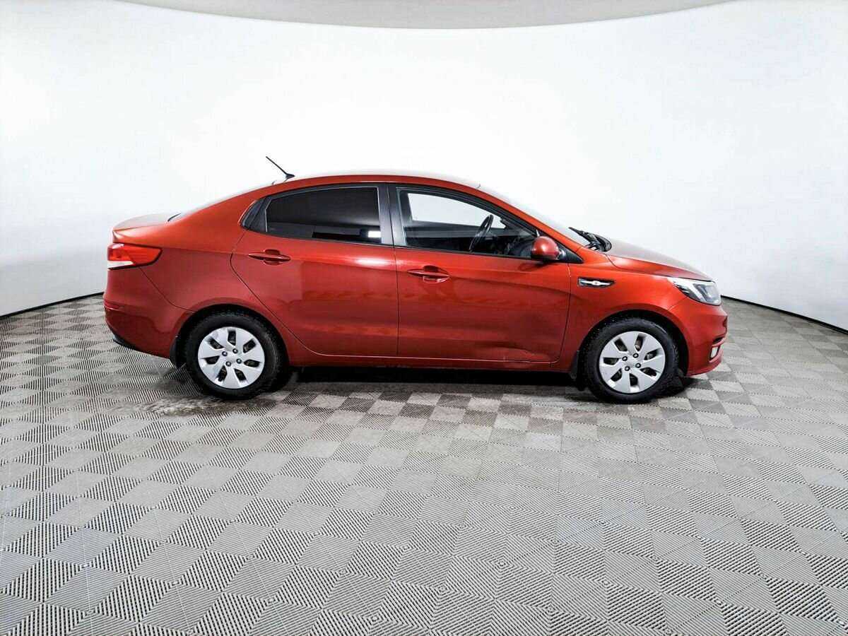 Купить Kia Rio с пробегом. Фото: #3