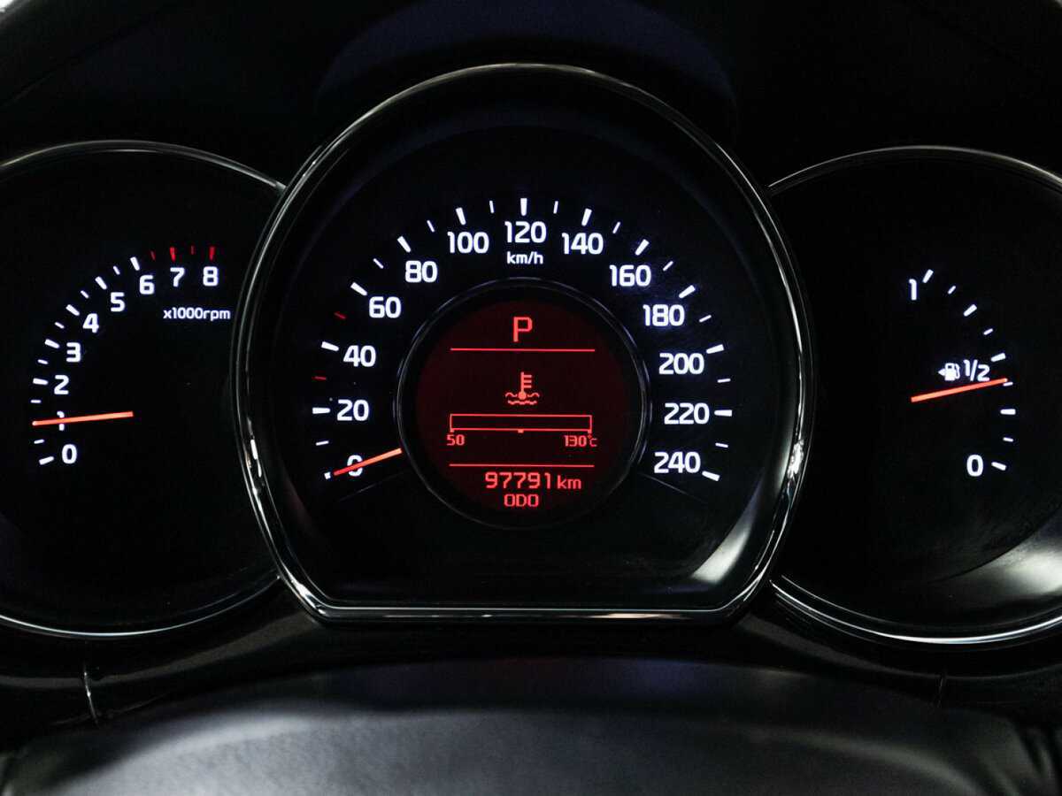 Купить Kia Ceed с пробегом. Фото: #11