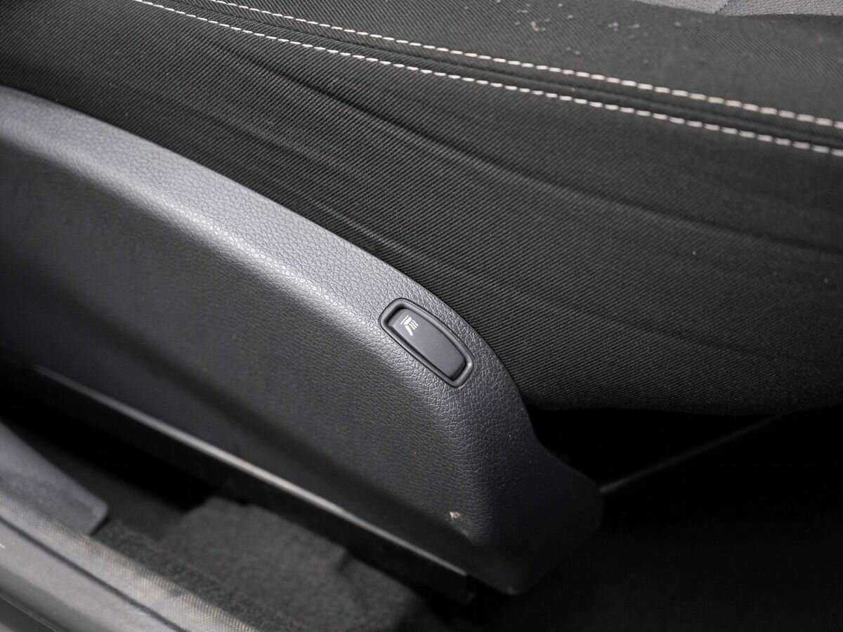 Купить Renault Duster с пробегом. Фото: #12