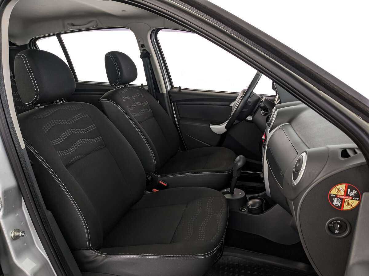 Купить Renault Sandero с пробегом. Фото: #18