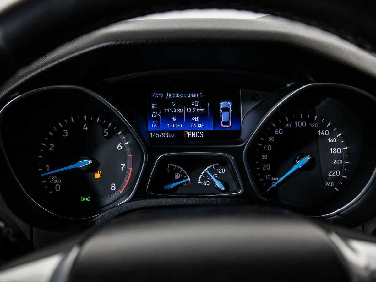 Купить Ford Focus с пробегом. Фото: #11