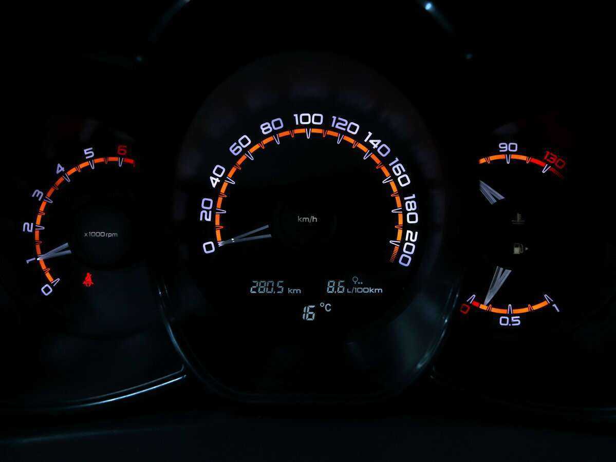 Купить Lada (ВАЗ) Vesta с пробегом. Фото: #12