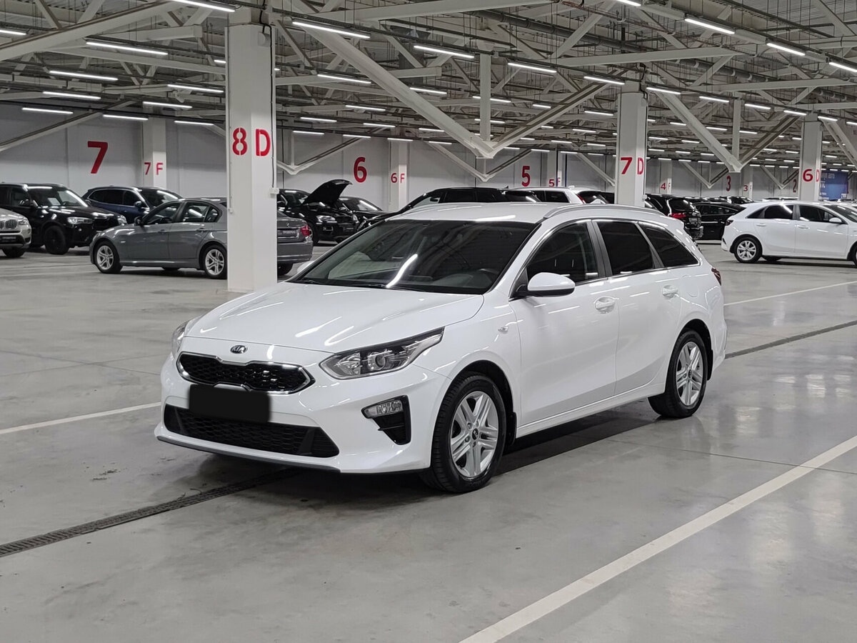 Купить Kia Ceed с пробегом. Посмотреть фото