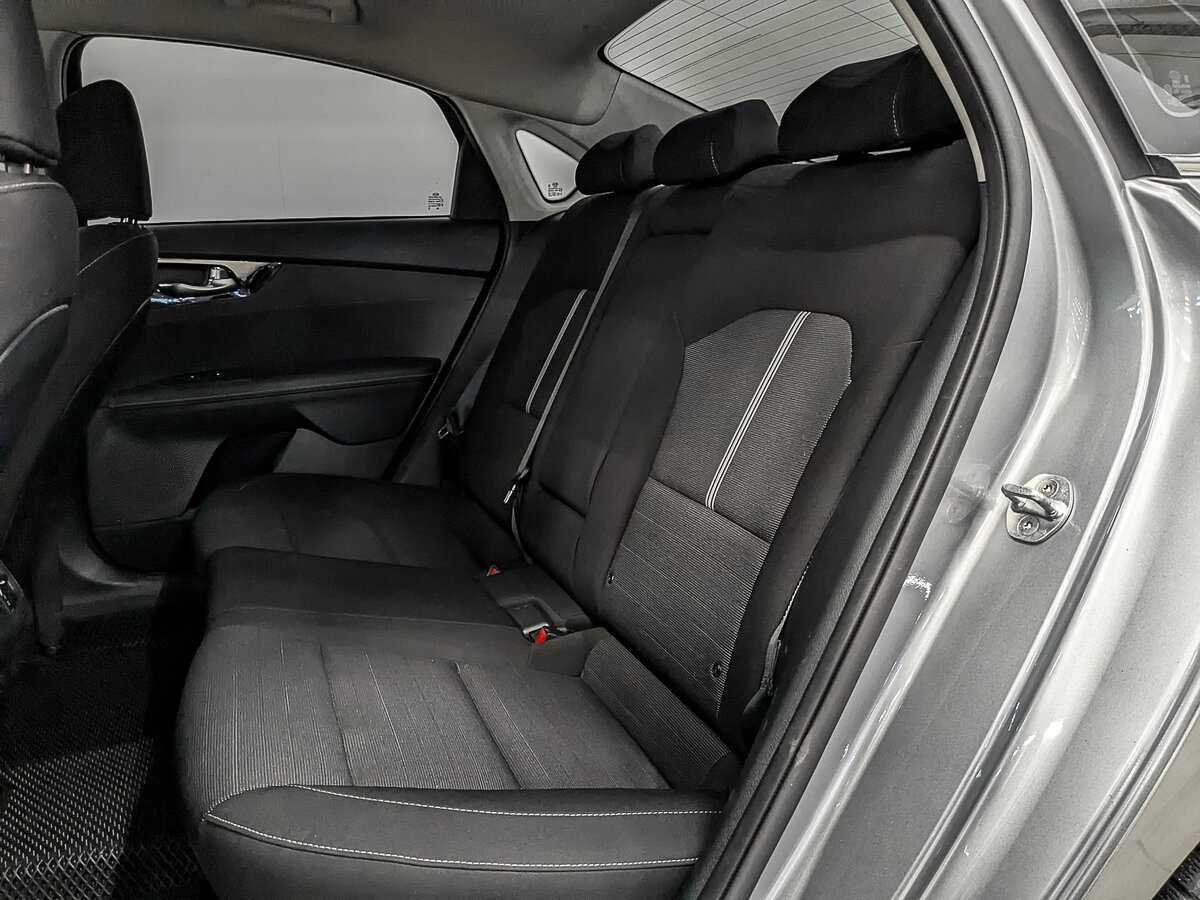 Купить Kia Cerato с пробегом. Фото: #17