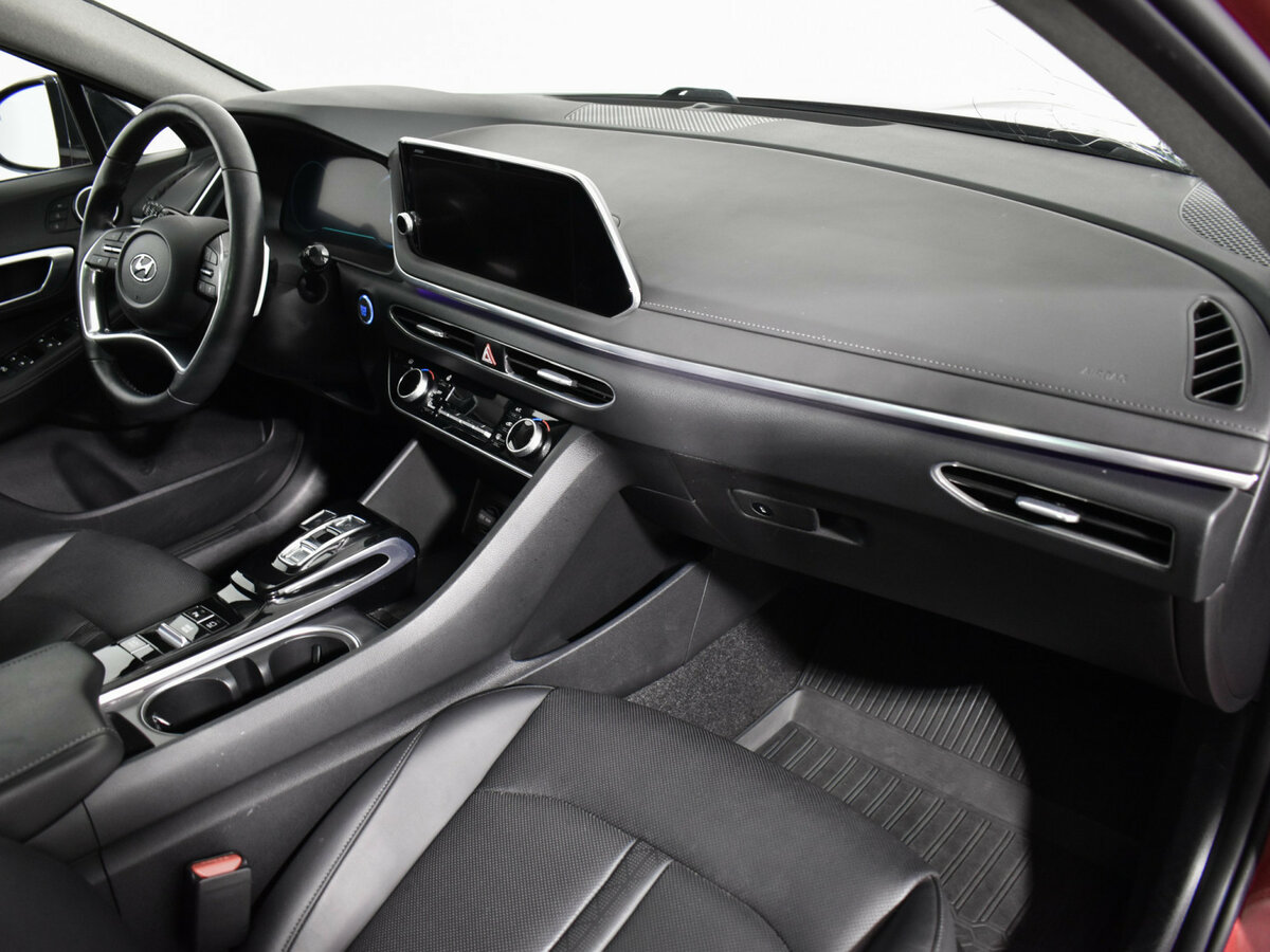 Купить Hyundai Sonata с пробегом. Фото: #13