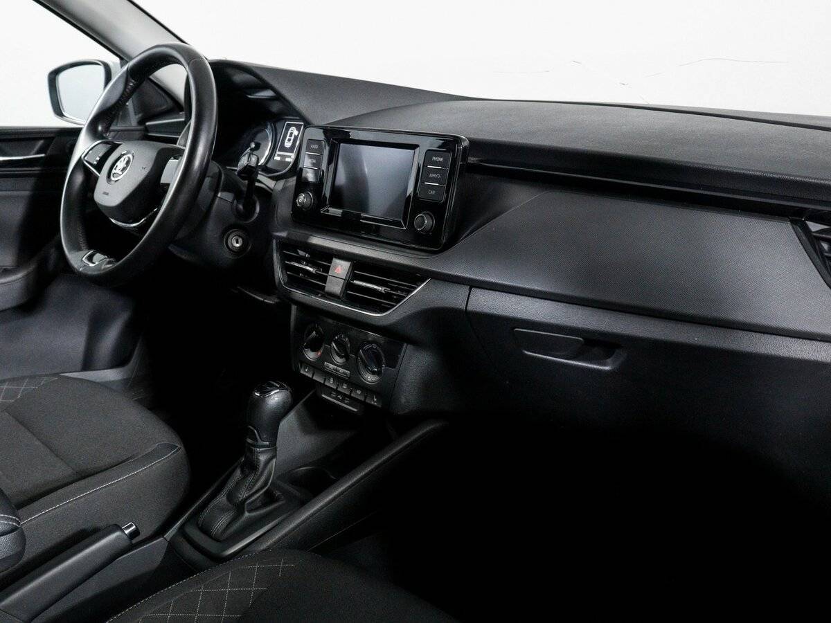 Купить Skoda Rapid с пробегом. Фото: #8