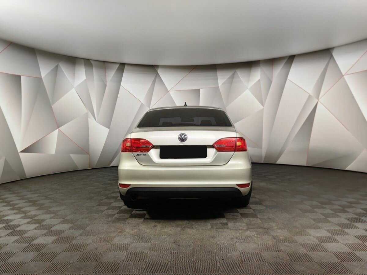 Купить Volkswagen Jetta с пробегом. Фото: #7