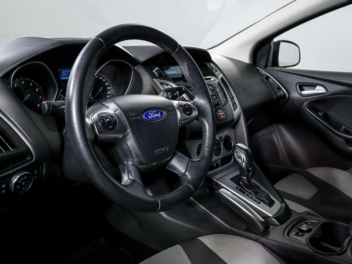 Купить Ford Focus с пробегом. Фото: #10