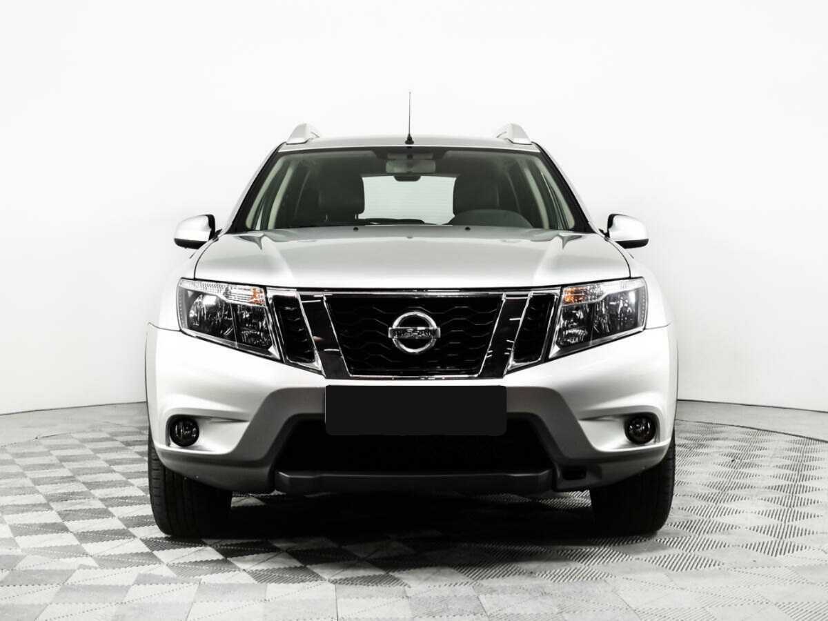 Купить Nissan Terrano с пробегом. Фото: #1