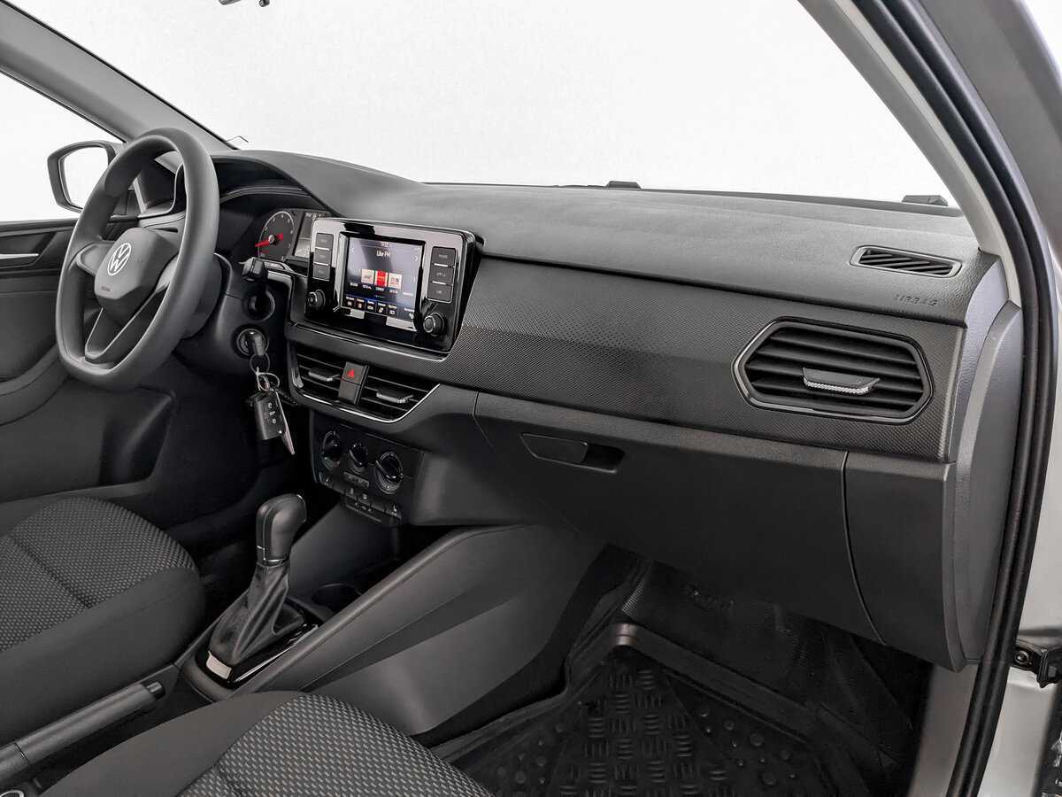Купить Volkswagen Polo с пробегом. Фото: #8