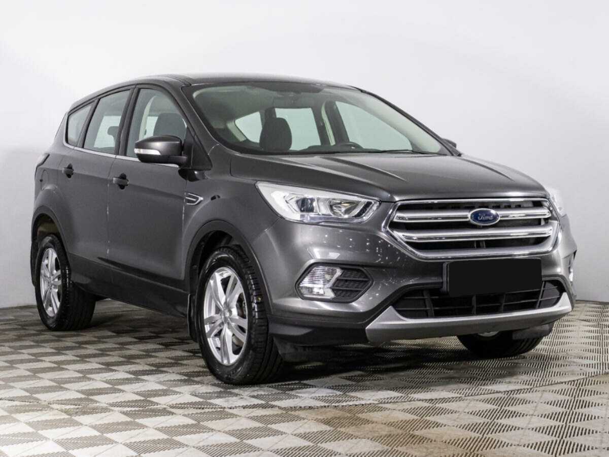 Купить Ford Kuga с пробегом. Фото: #2