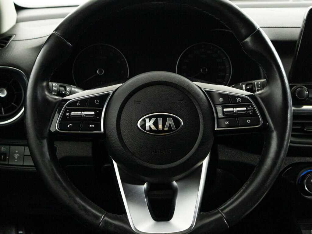 Купить Kia Cerato с пробегом. Фото: #19