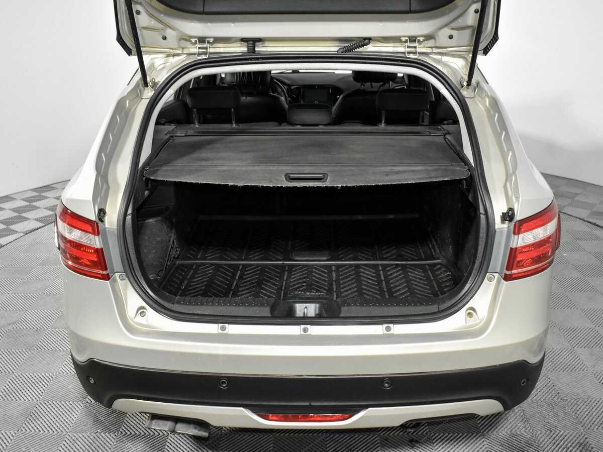 Купить Lada (ВАЗ) Vesta с пробегом. Фото: #20