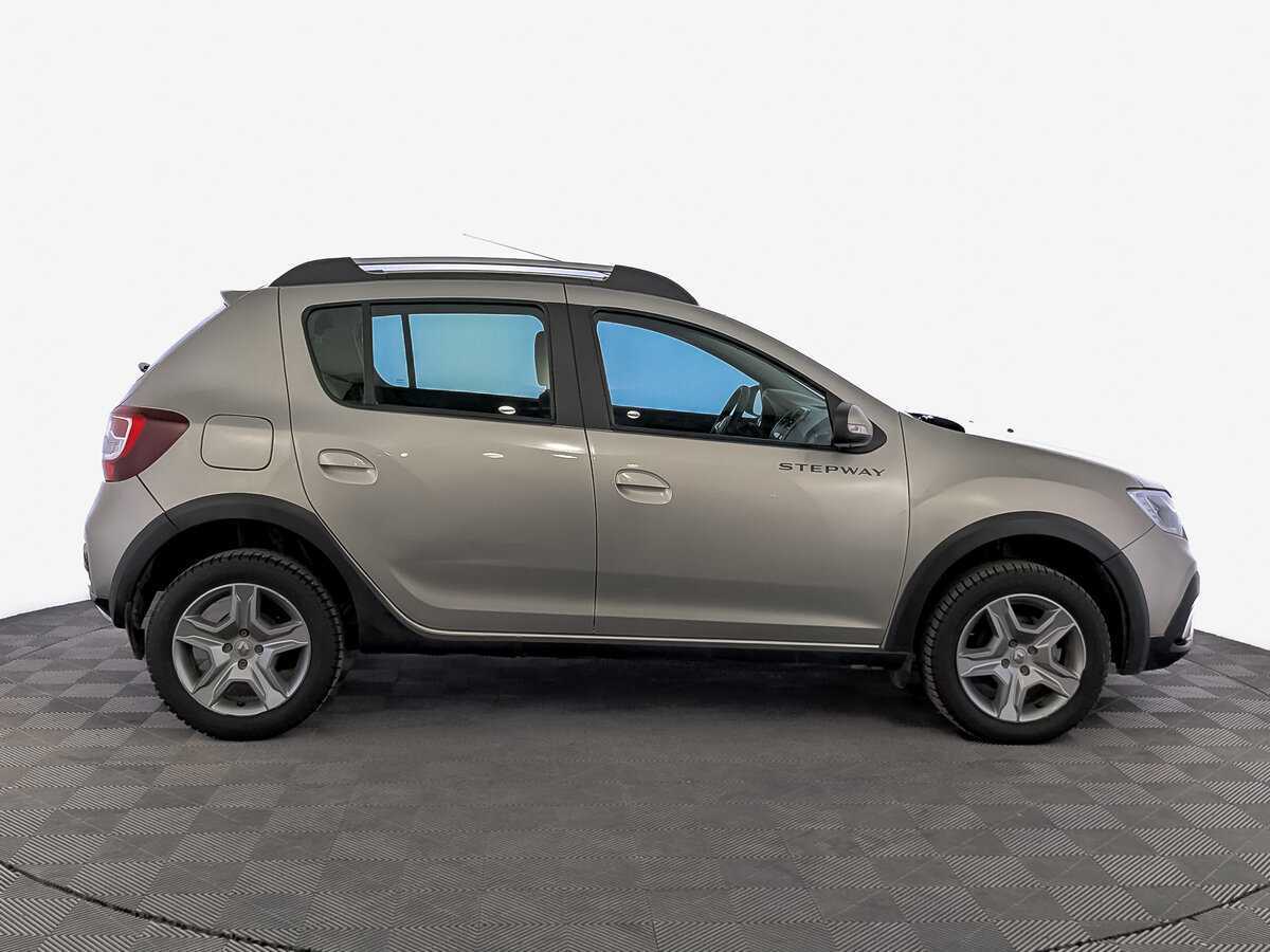 Купить Renault Sandero с пробегом. Фото: #3