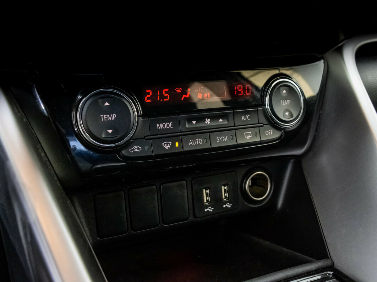 Купить Mitsubishi Eclipse Cross с пробегом. Фото: #18